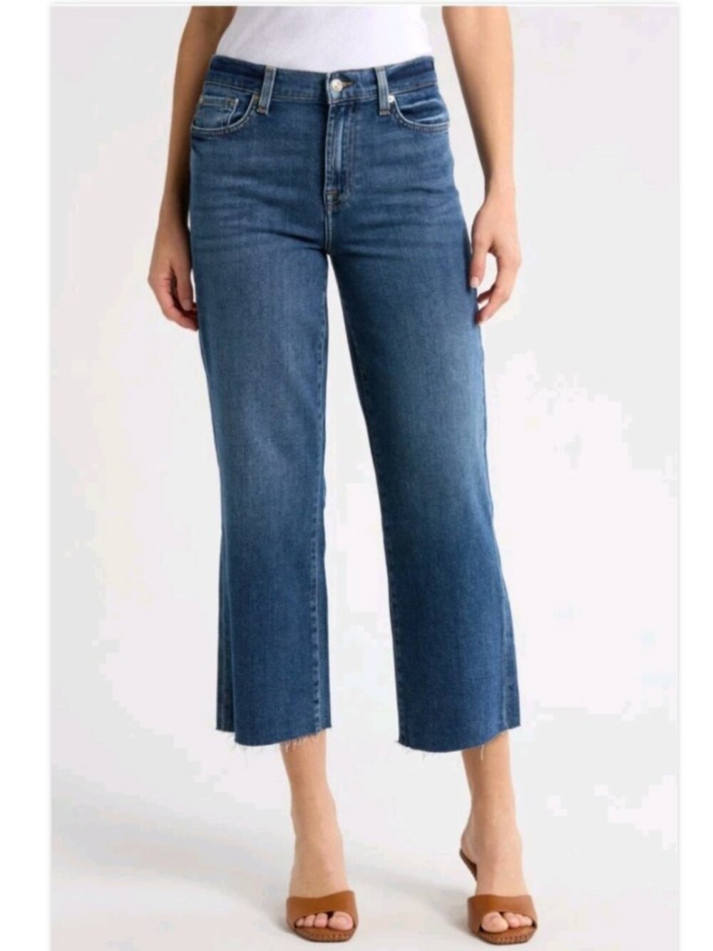 7 For All Mankind Alexa Raw Hem Ankle Cropped Jeans in Beida